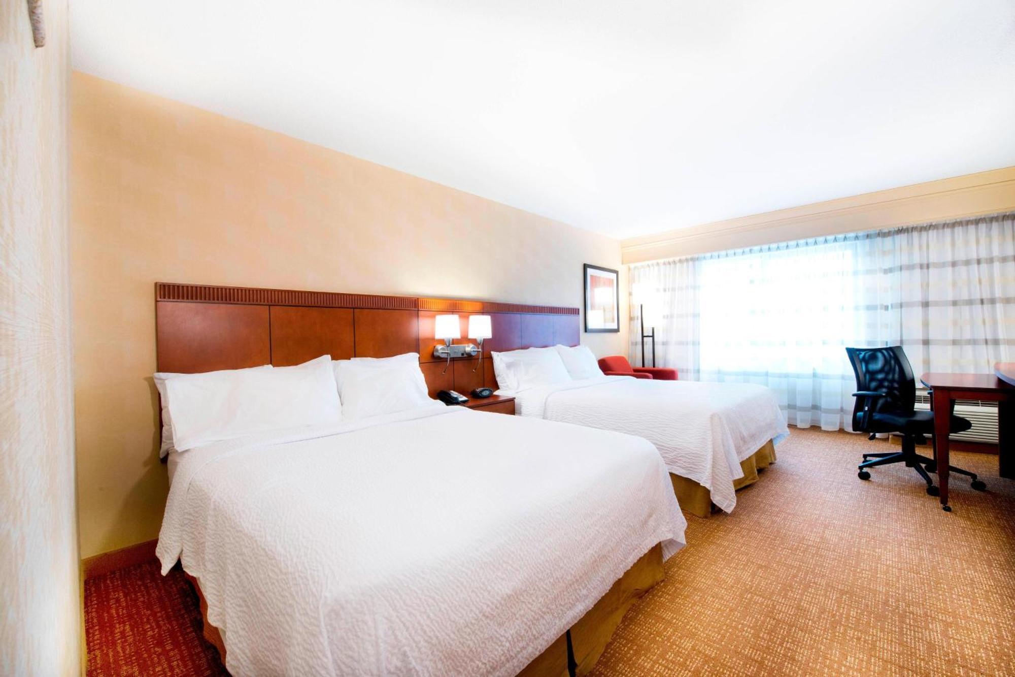 Hotel Courtyard By Marriott Mississauga-Airport Corporate Centre West Exteriér fotografie